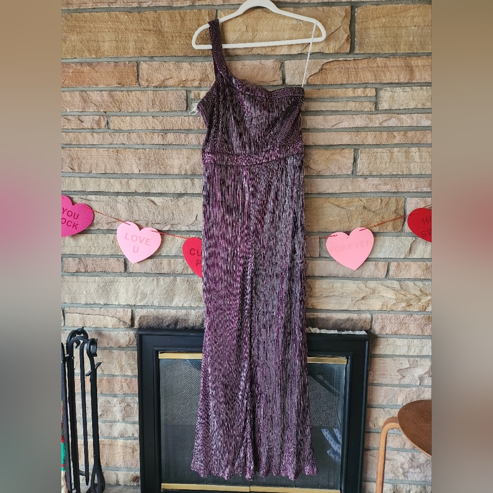 NWT Lulu's Glitter Girl Metallic Jumpsuit - Picture 3 of 5